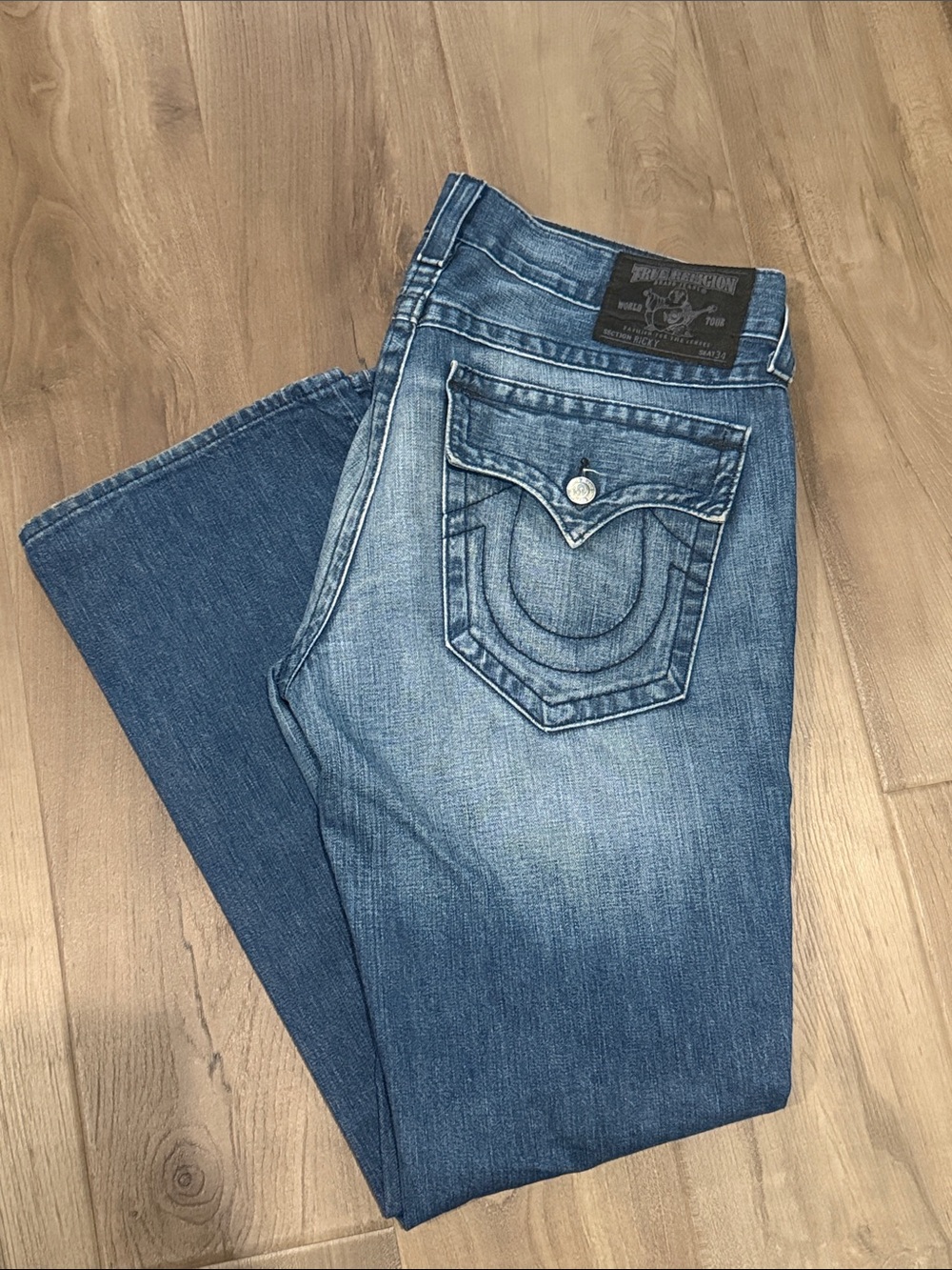 Men’s True Religion Size 36 Ricky Straight